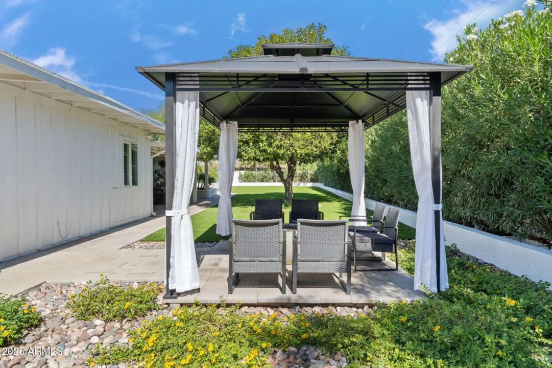 Real Estate Picture 45