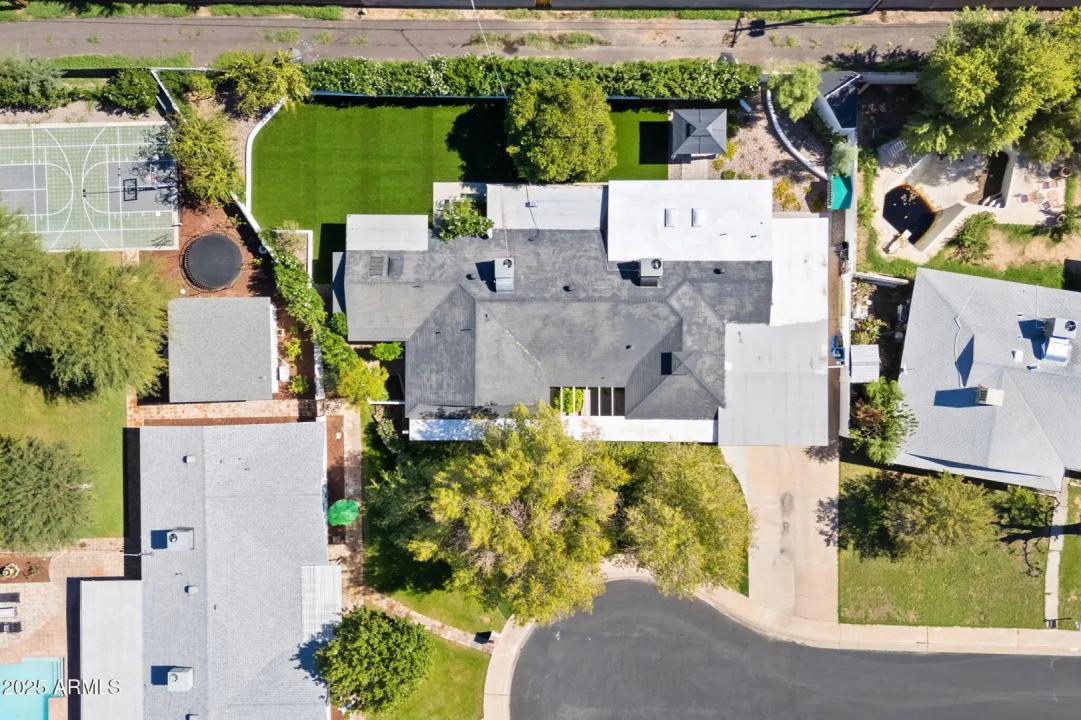 Real Estate Picture 49