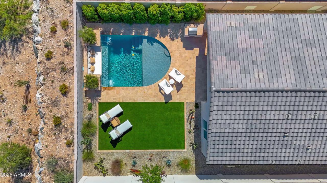 Real Estate Picture 26