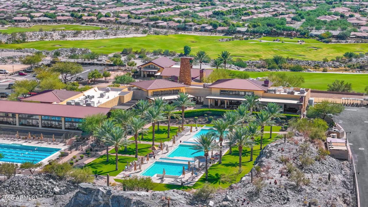 Real Estate Picture 49