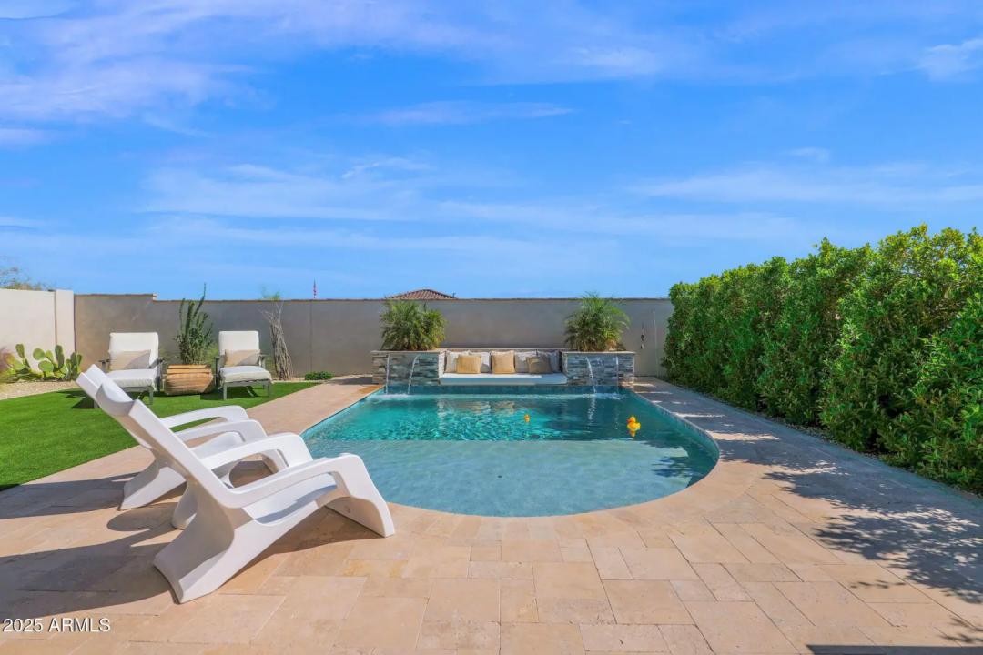 Real Estate Picture 27