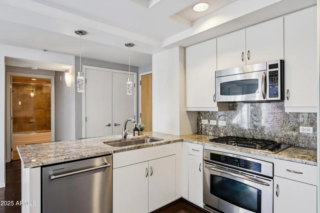 Real Estate Picture 2