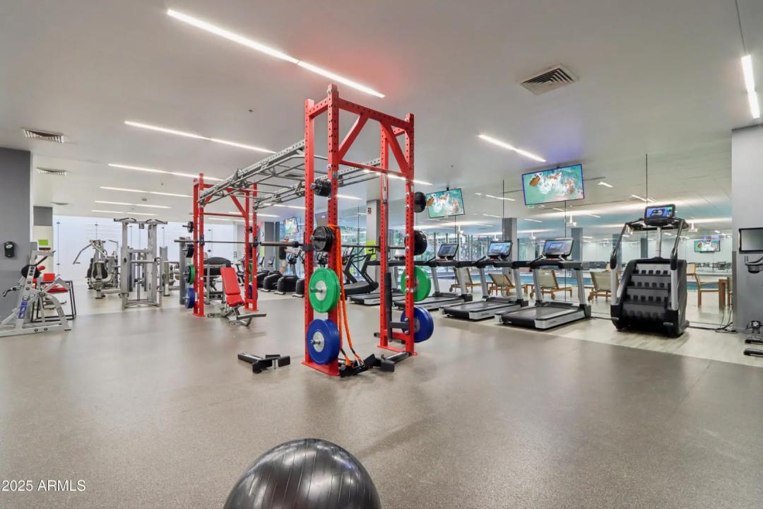 Real Estate Picture 34