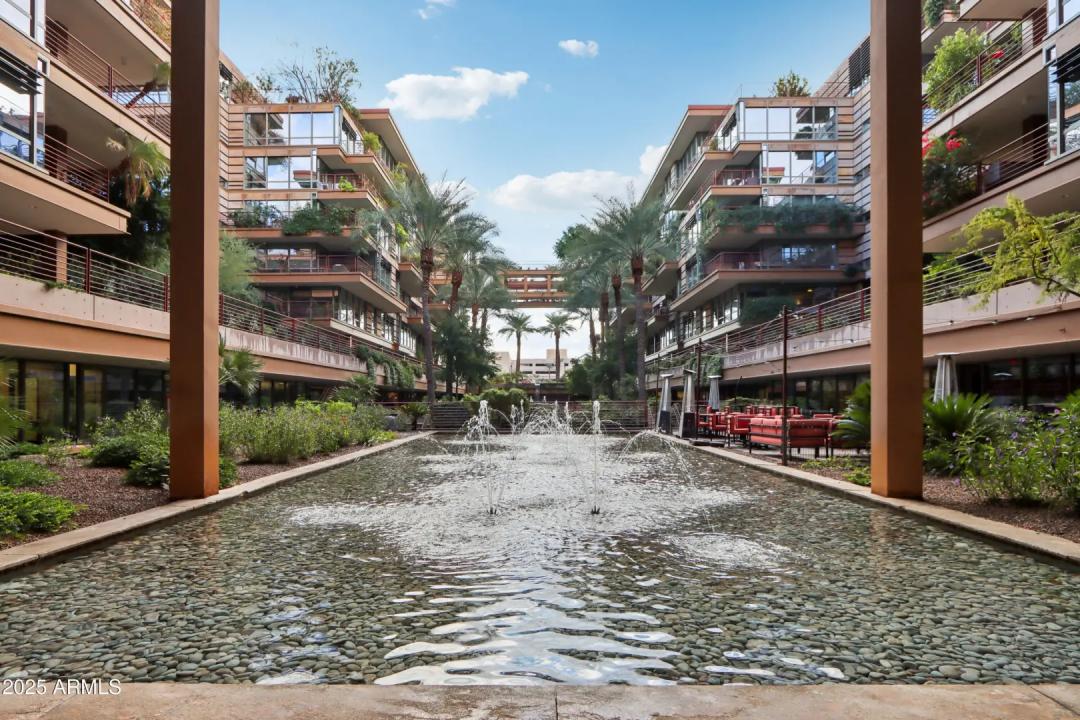 Real Estate Picture 30