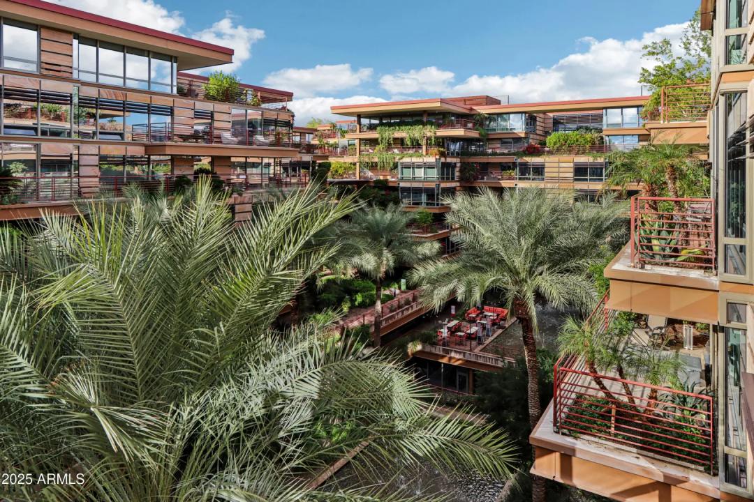 Real Estate Picture 17