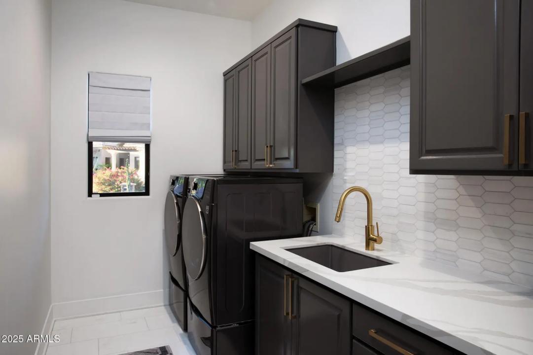 Real Estate Picture 26