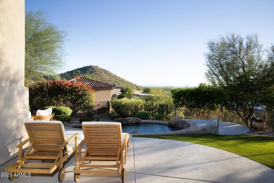 Real Estate Picture 28