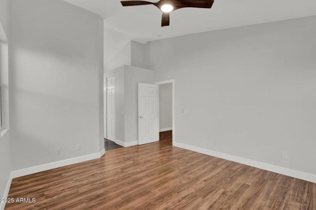 Real Estate Picture 20