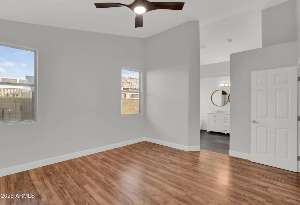 Real Estate Picture 21