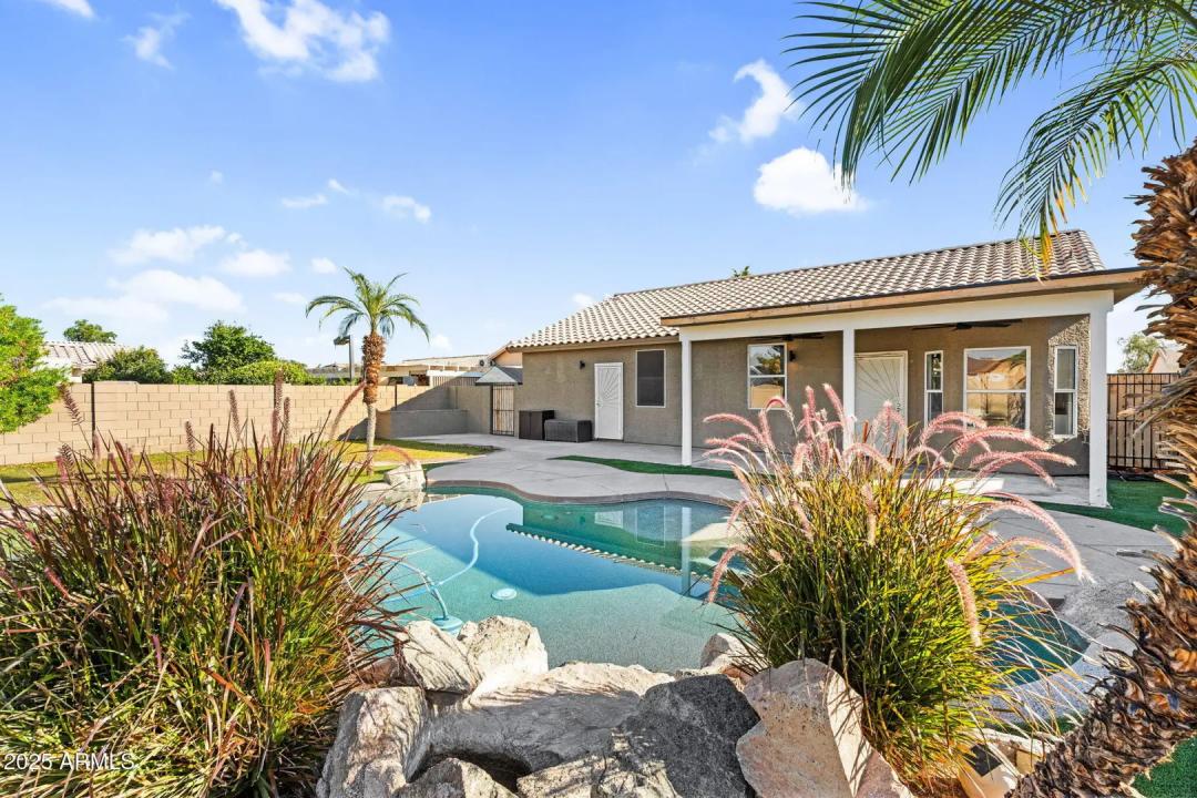 Real Estate Picture 36