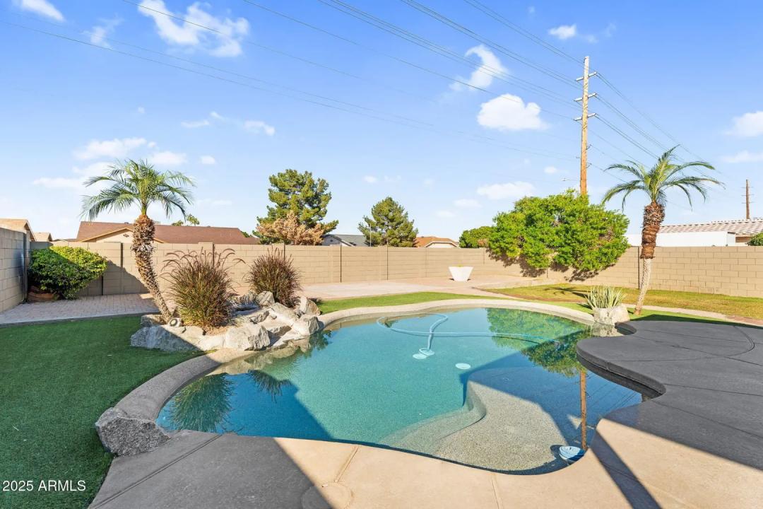 Real Estate Picture 38