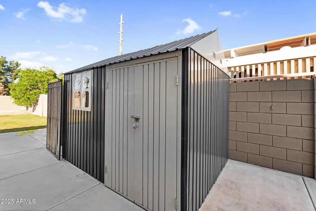 Real Estate Picture 42