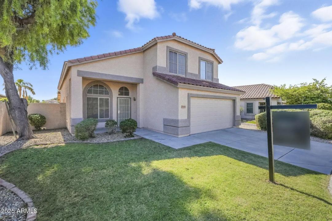 Real Estate Picture 1