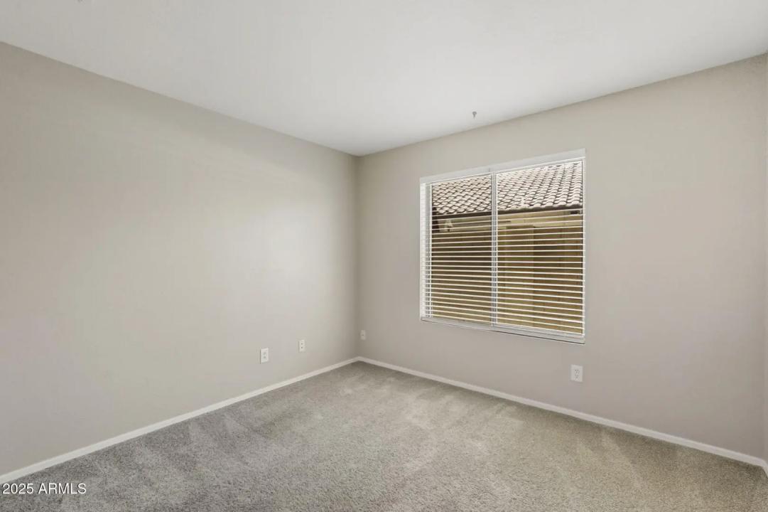 Real Estate Picture 9