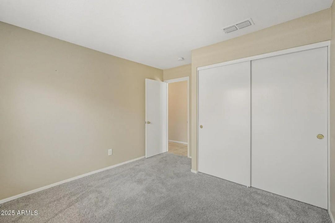 Real Estate Picture 10