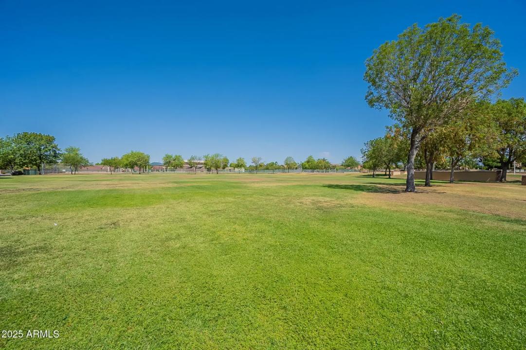 Real Estate Picture 49