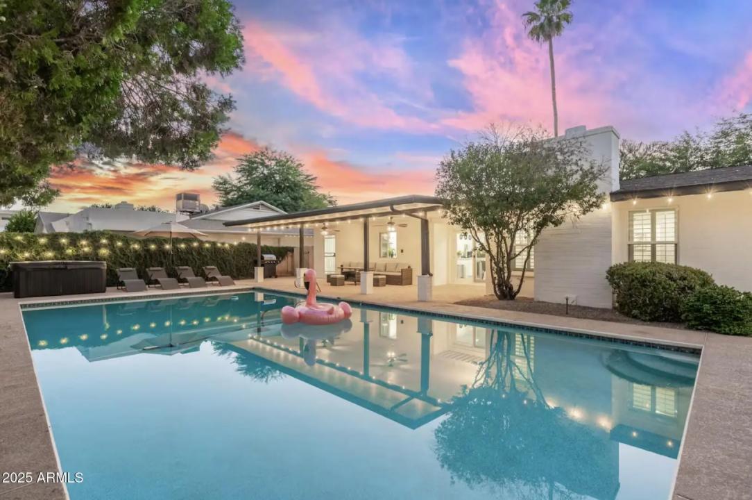 Real Estate Picture 1