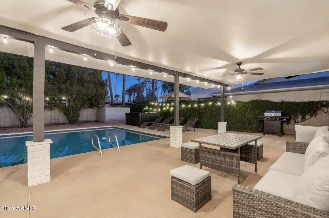 Real Estate Picture 25