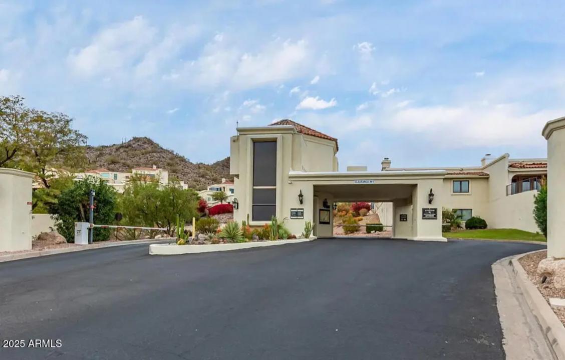 Real Estate Picture 44