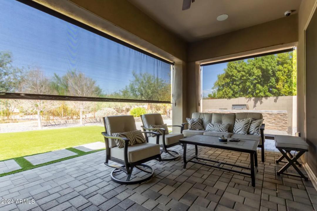 Real Estate Picture 28