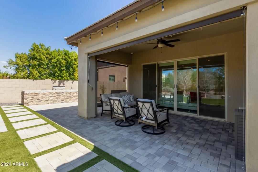 Real Estate Picture 29