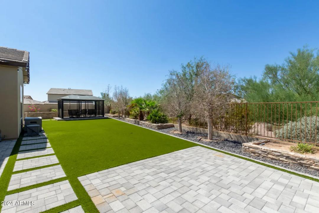 Real Estate Picture 31