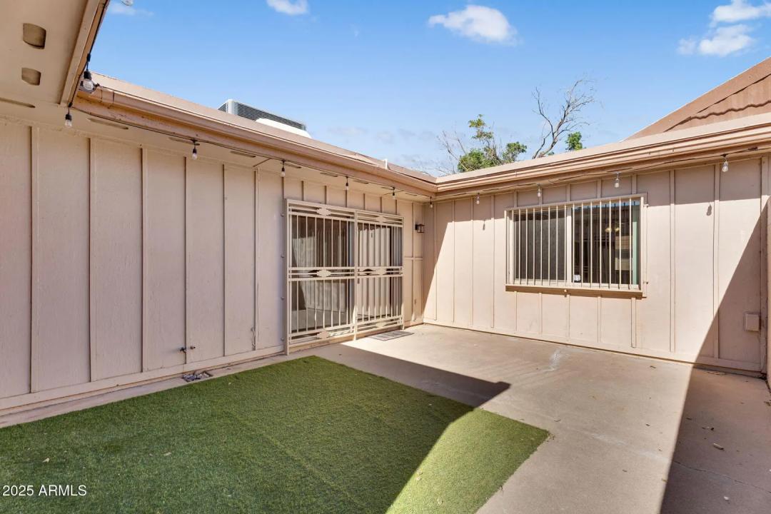 Real Estate Picture 21