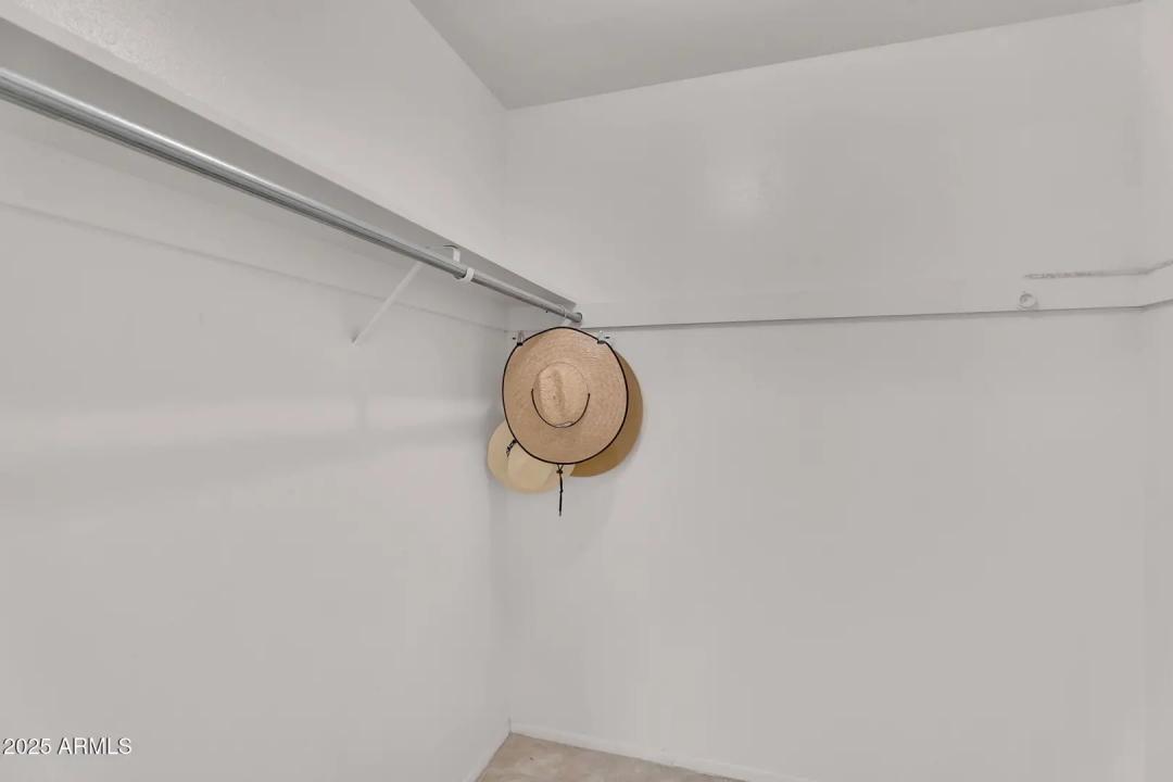 Real Estate Picture 19