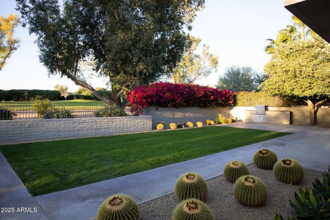 Real Estate Picture 40