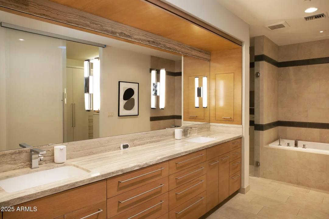 Real Estate Picture 30