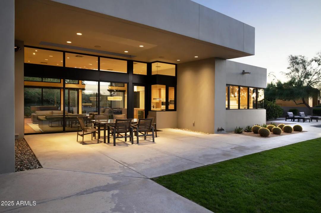 Real Estate Picture 34