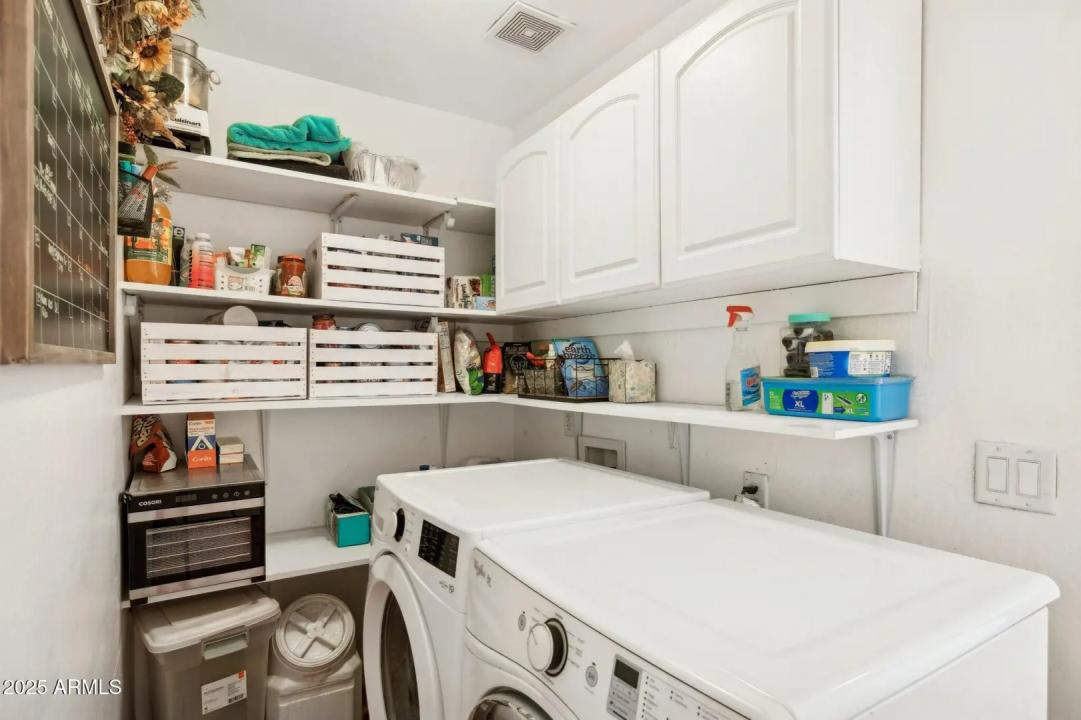 Real Estate Picture 20