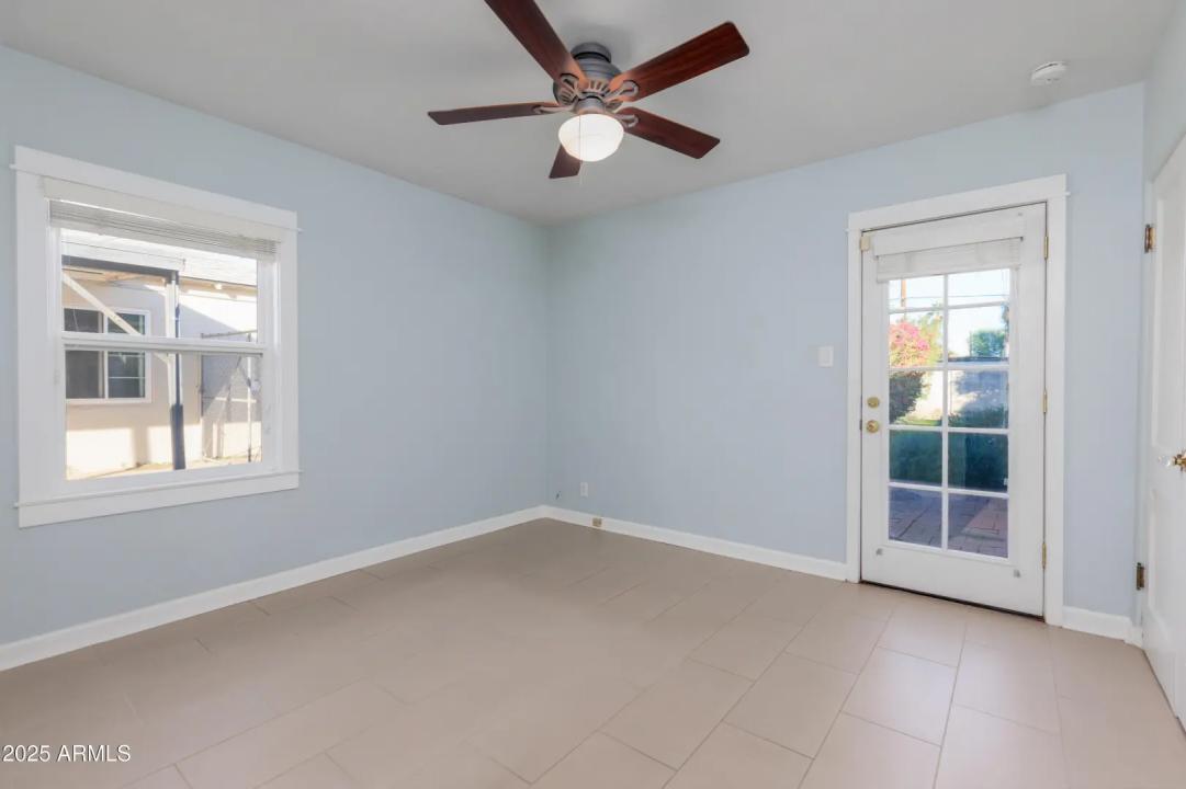 Real Estate Picture 22