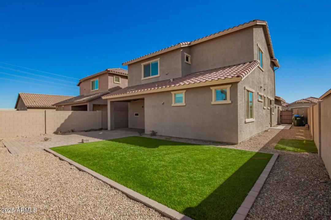 Real Estate Picture 26