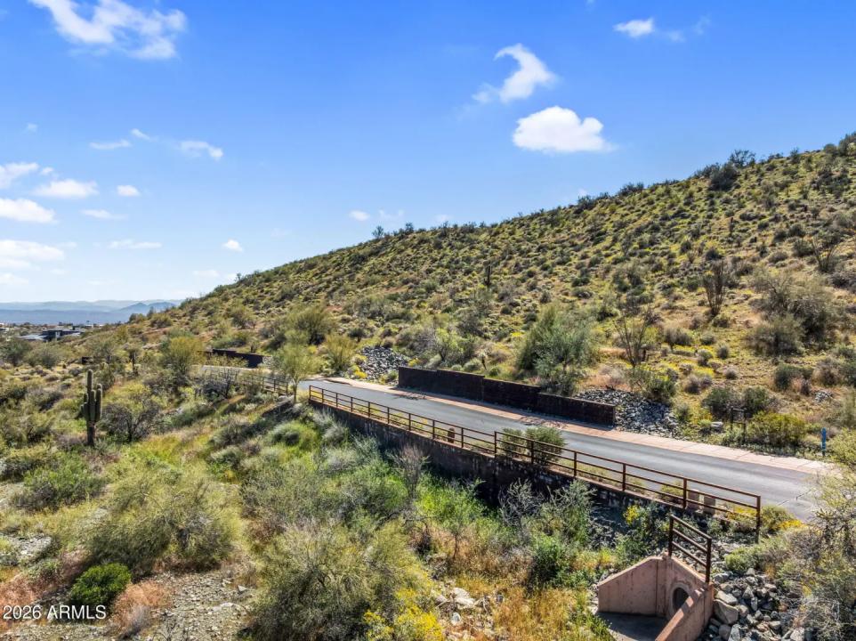 Real Estate Picture 26