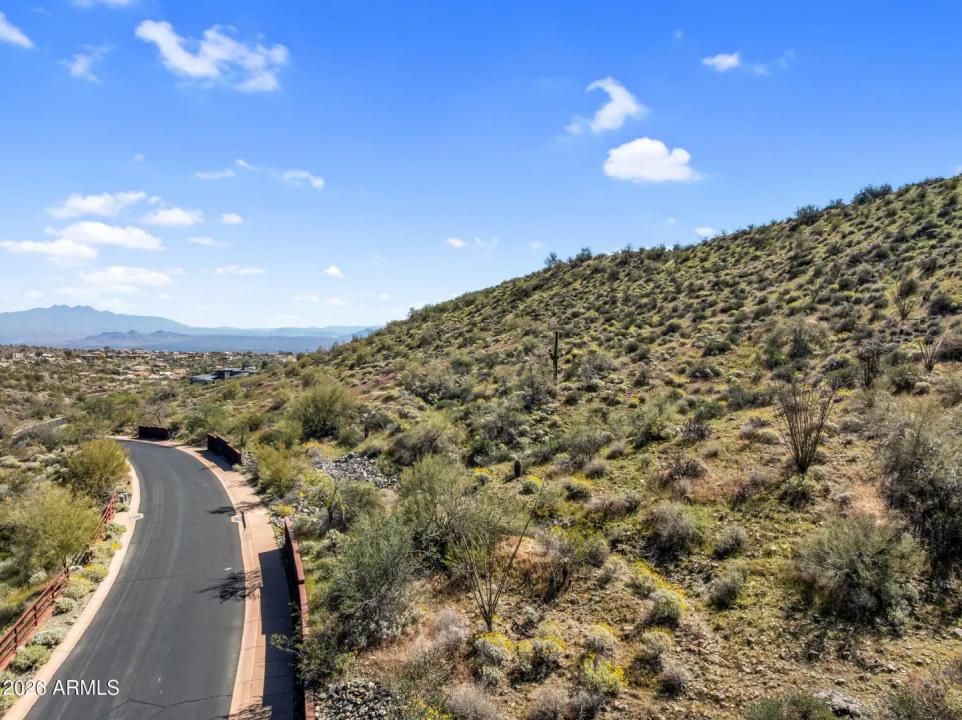 Real Estate Picture 27