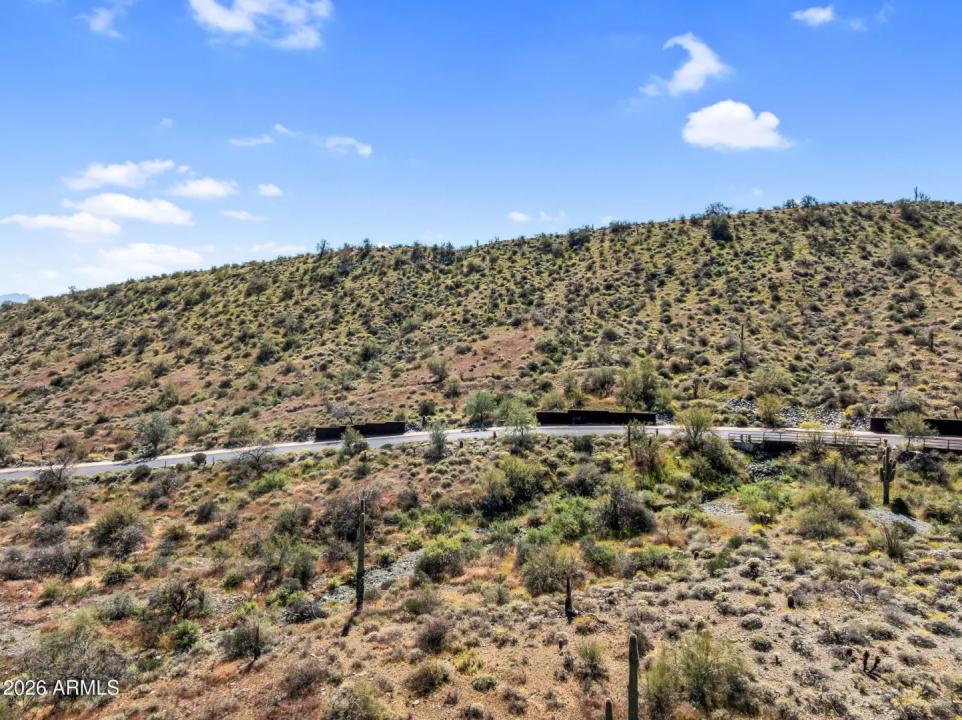 Real Estate Picture 22