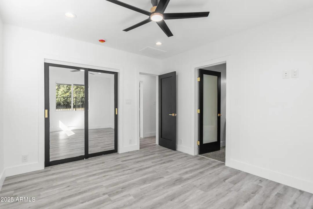 Real Estate Picture 27