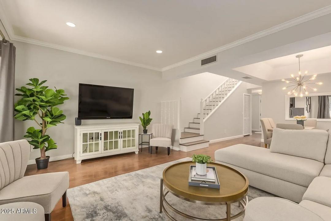 Real Estate Picture 2