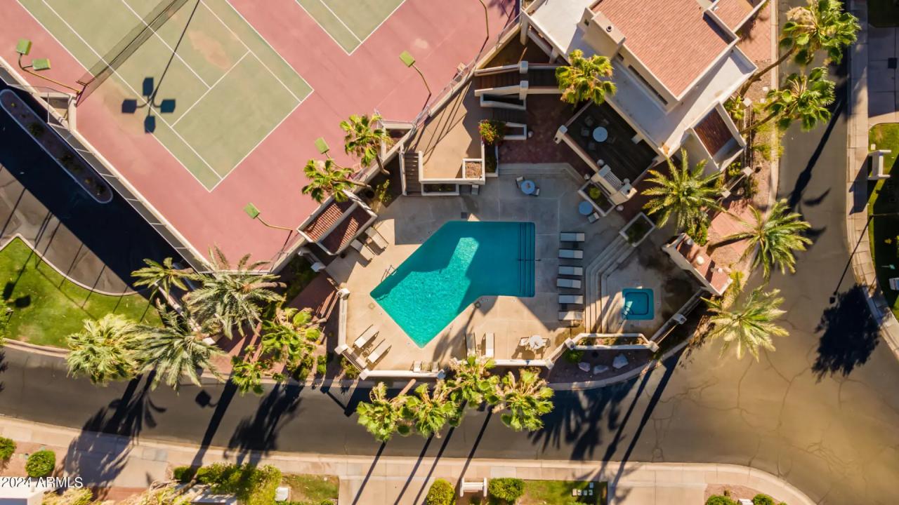 Real Estate Picture 48