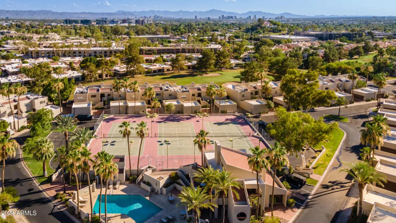 Real Estate Picture 52