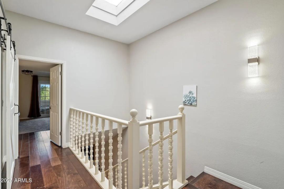 Real Estate Picture 30