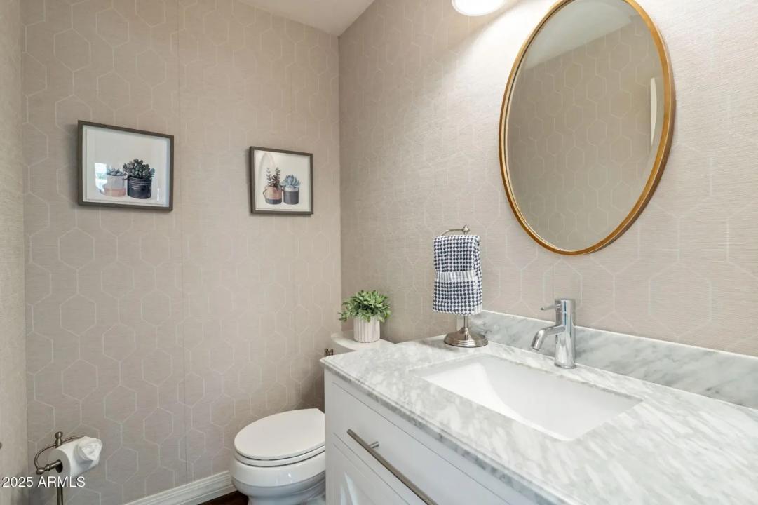 Real Estate Picture 27