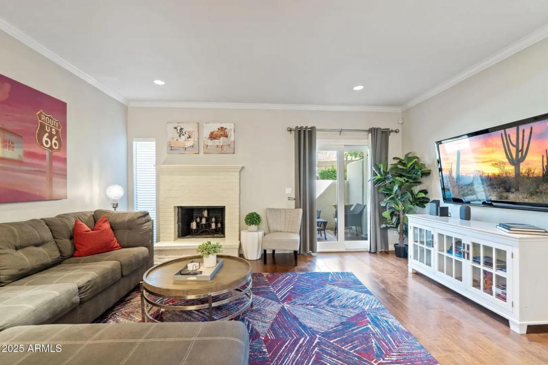 Real Estate Picture 10