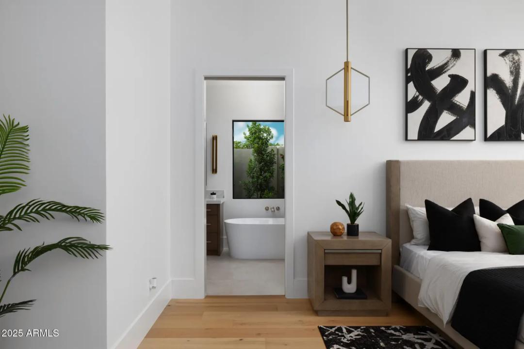 Real Estate Picture 18