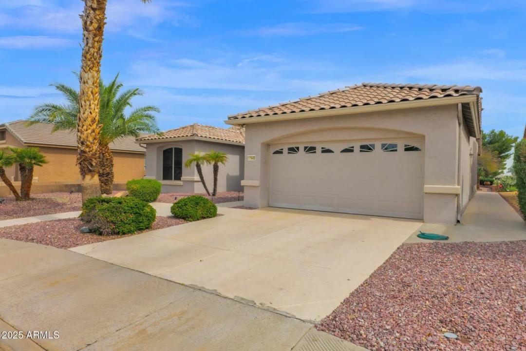Real Estate Picture 3
