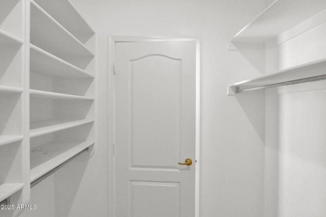 Real Estate Picture 27