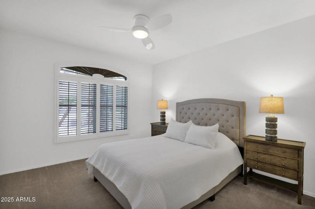 Real Estate Picture 28