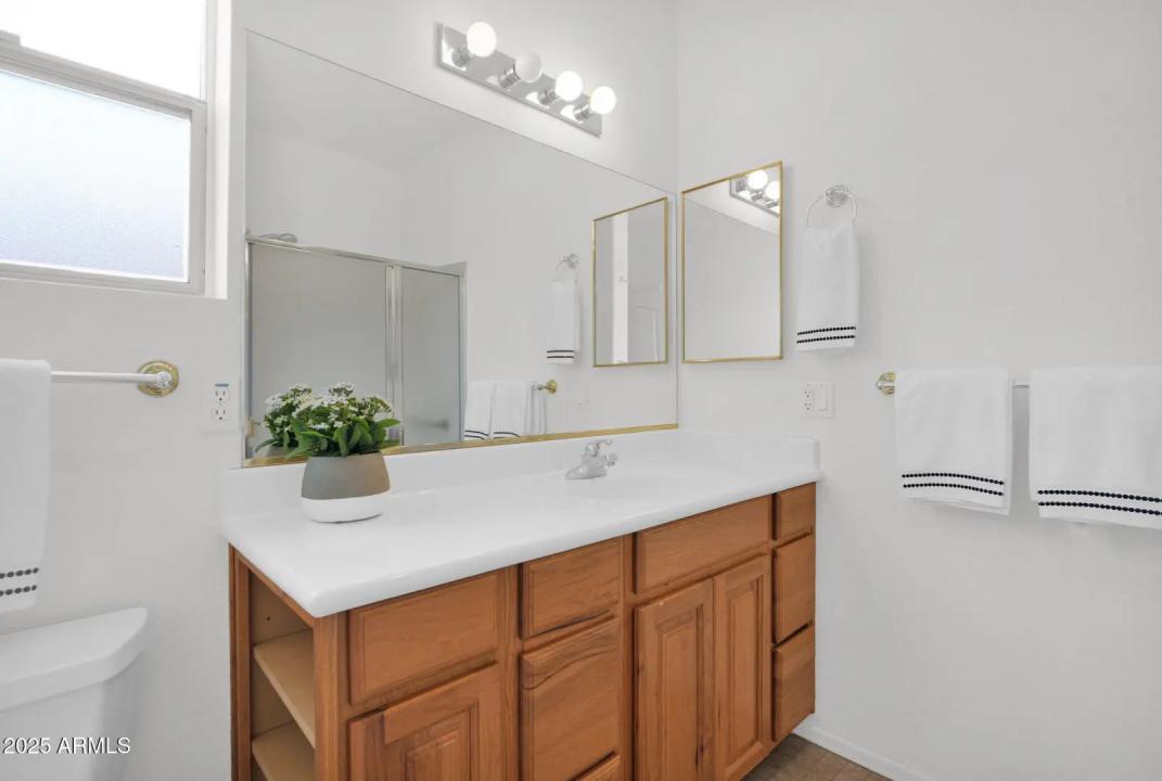 Real Estate Picture 30