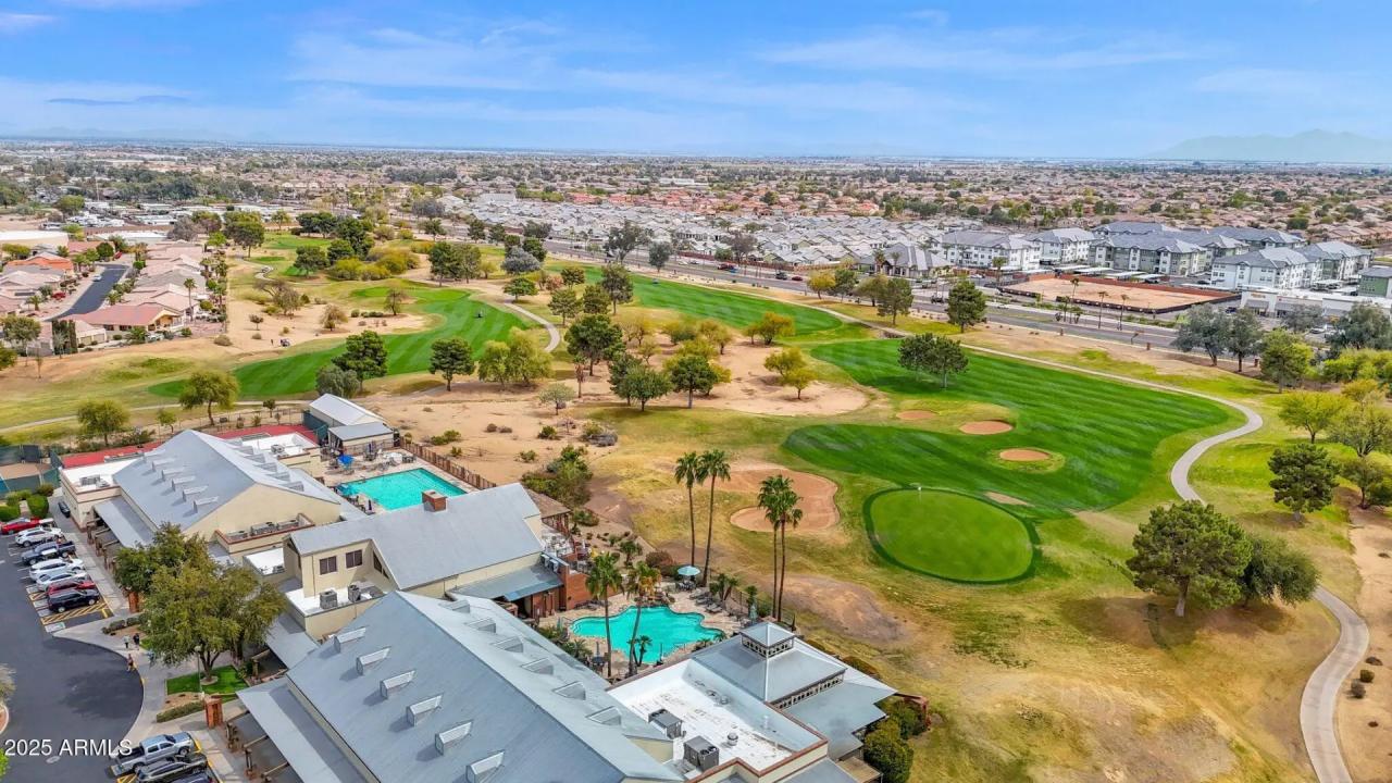 Real Estate Picture 49